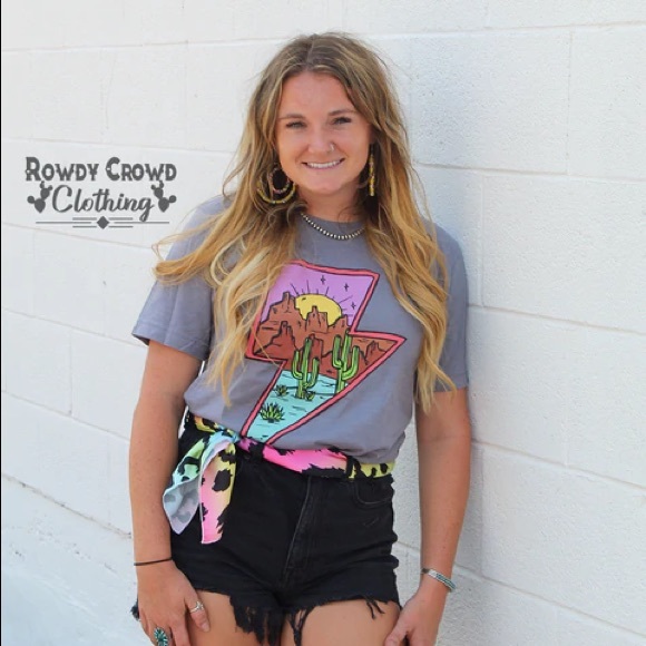 Bisbee Bolt Graphic Tee - Picture 2 of 5